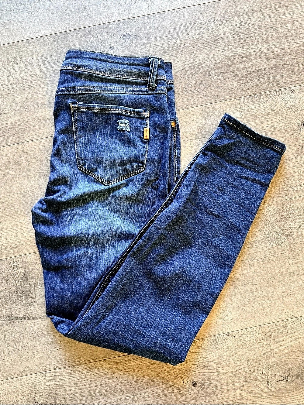 NWOT 1822 Denim Adrianna Skinny Jeans Skinny Jeans